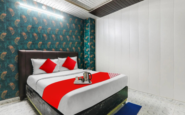 Flagship 93242 Hotel Comforties