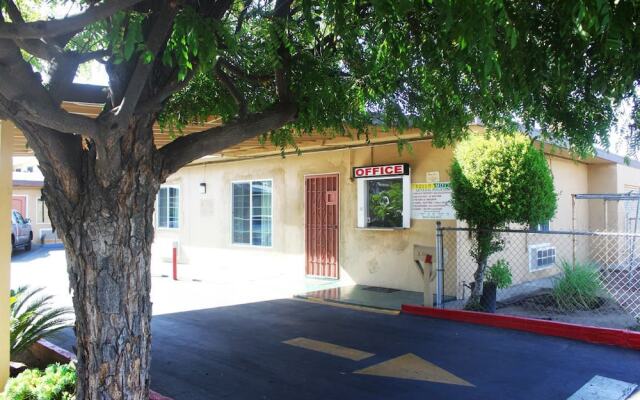 Royla Motel