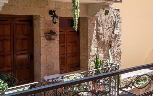 Viaggio Elegant Rooms