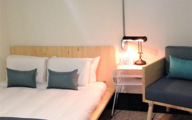 With inn Hostel