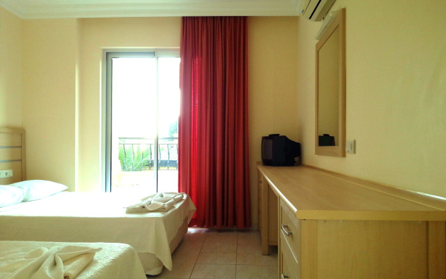 Summer Rose Hotel