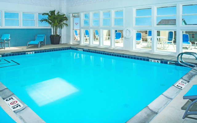 Holiday Inn Express Nags Head Oceanfront by IHG