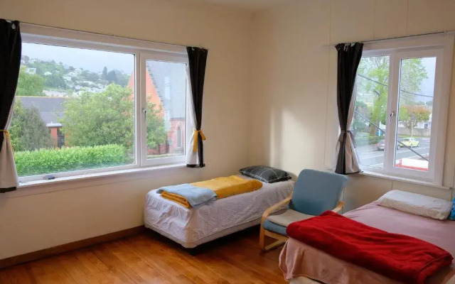 3 spacious bedrooms