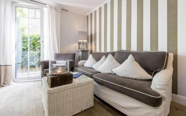 Haus Lorens_de_Hahn_Stra_e 26