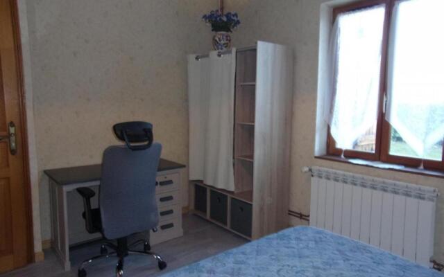 Gîte Verneix, 4 pièces, 6 personnes - FR-1-489-83