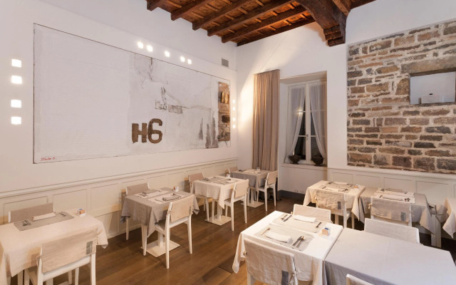 GombitHotel