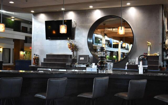 Ramada Plaza Omaha Hotel