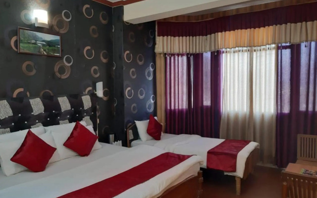 Hotel Ambusha Resorts