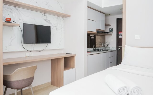 Homey and Cozy Studio Casa De Parco Apartement