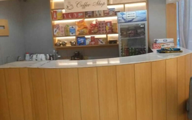 Al-Muteb Suites Khreis