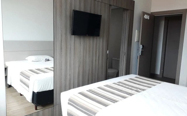 Hotel Valerim Itajaí