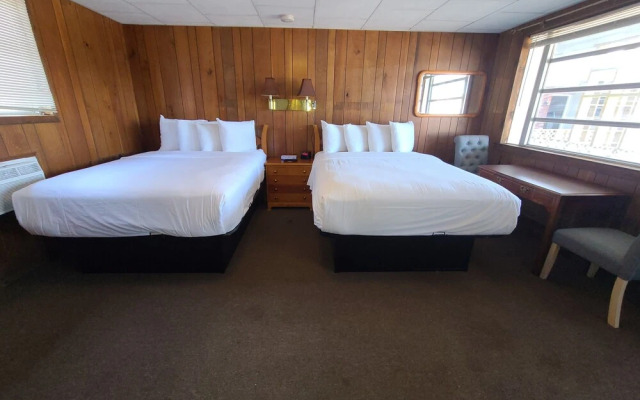 The Crest - Hampton Beach