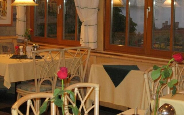 Rosengarten Hotel & Restaurant