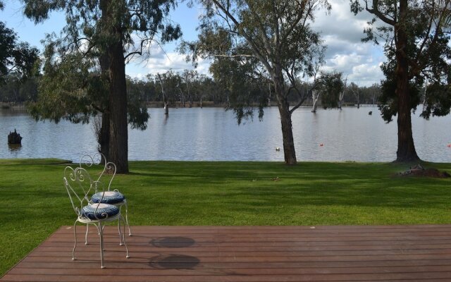 Bundalong Waterfront- 28 Graham Ave, Bundalong