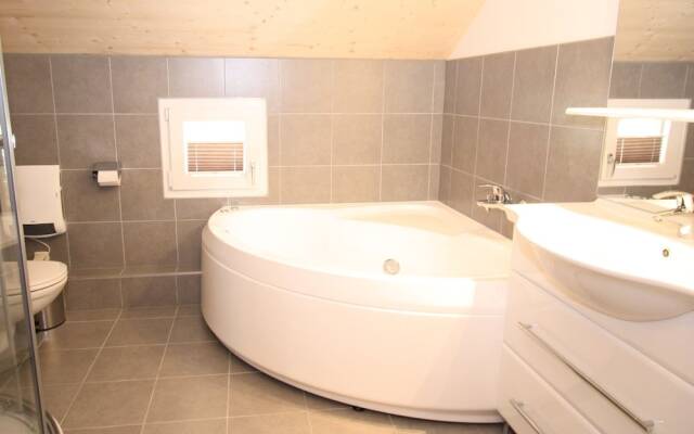 Wooden Chalet in Hohentauern with Sauna near Ski Area