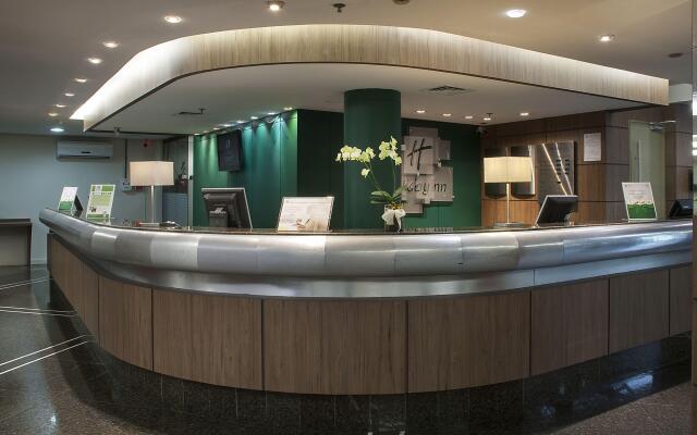 Master Porto Alegre Hotel - Av Carlos Gomes, Proximo Consulado Americano