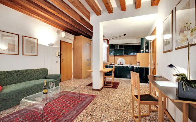 Venice Suite Apartment