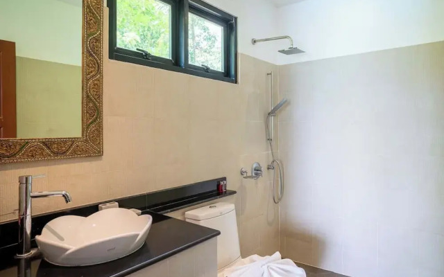 Stunning 5BR Sea View Villa - KBR22