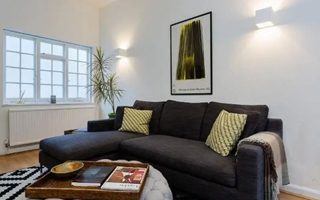 Veeve  Delightful 3 Bed Mews House Pembridge Mews Notting Hill