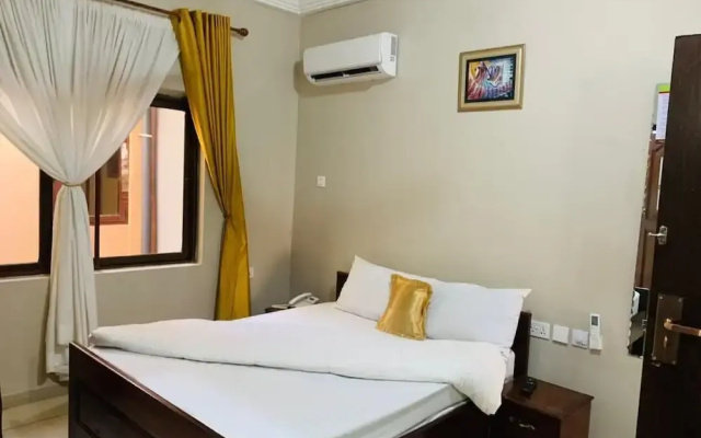 Excelsa Lodge