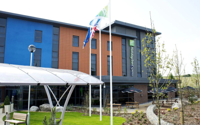 Holiday Inn Express Dunstable by IHG