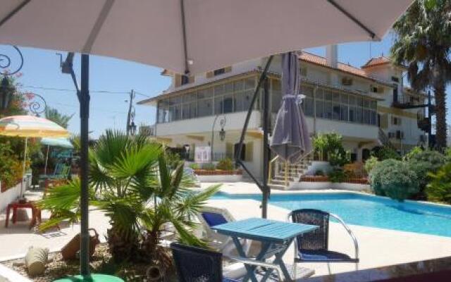 Hotel de Charme Os Dois Galos