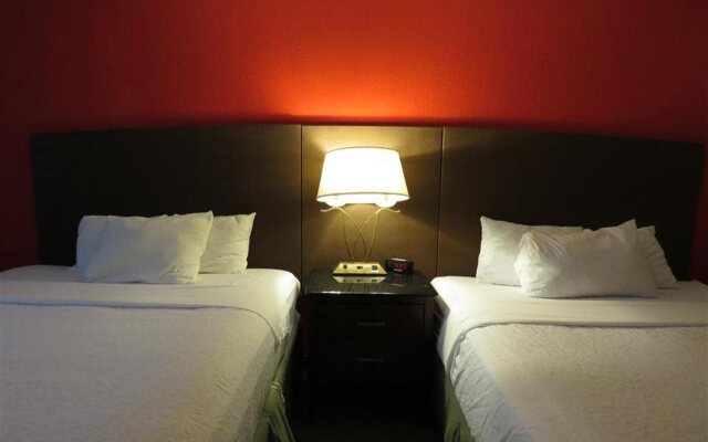 American Inn and Suites Ferndale