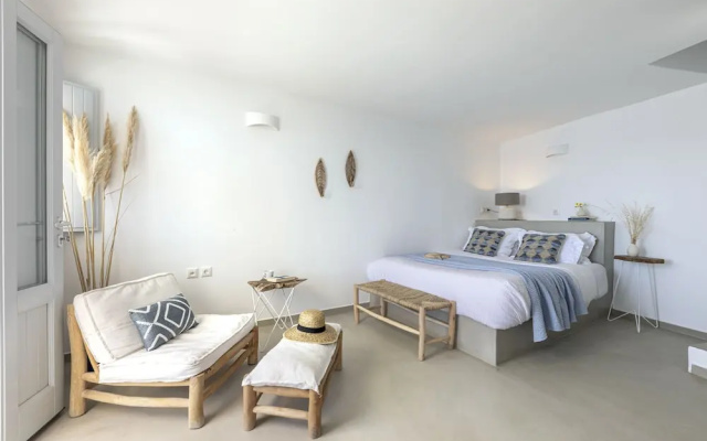 Big Blue Villa by Caldera Houses
