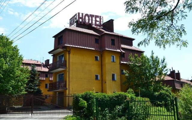 Hotel Krystyna