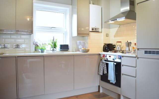 Whitechapel Modern Studio Flat