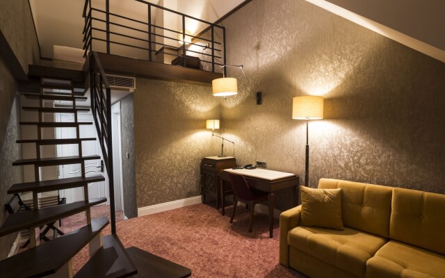 Mell Hotel