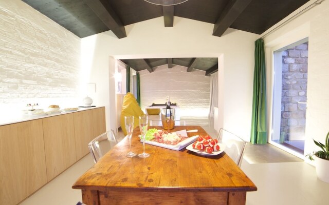 Studio in Poggio San Marcello, With Wonderful Mountain View, Enclosed