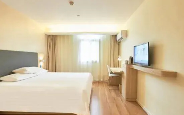 HanTing Hotel (Kunming Changshui International Airport)