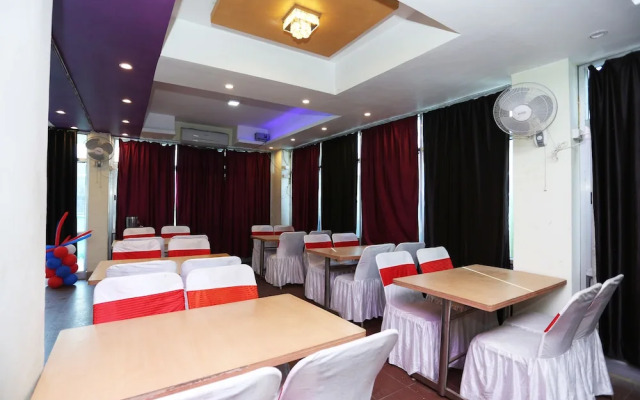 OYO Flagship 4655 Home Stay Hotel Vihar
