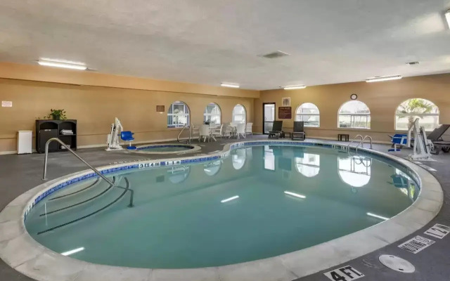 Comfort Suites The Colony - Plano West