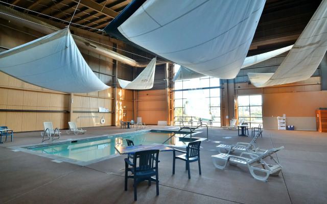 Quinault Sweet Grass Hotel
