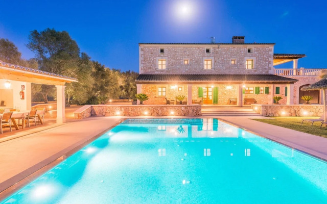 Son Fadri in Campos With 5 Bedrooms and 4 Bathrooms