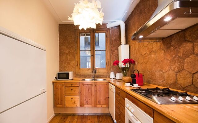 Stylish Arago in the heart of BCN