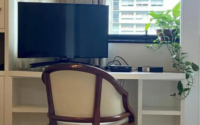 JP Crauford Choice Suites