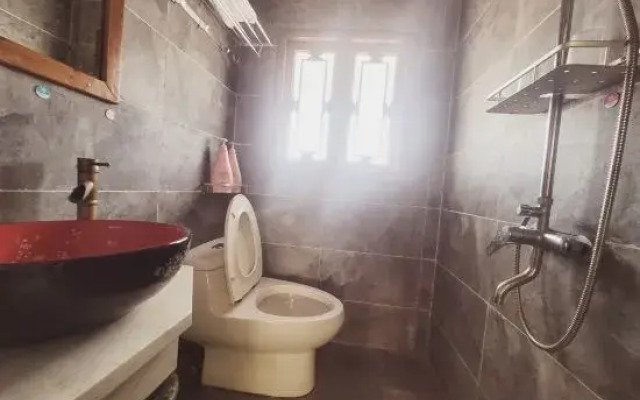 Qingfeng Xiaozhu Homestay (Zhangjiajie Wulingyuan Mark Store)