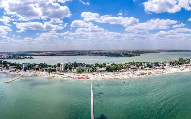 Apart holiday Maria Mamaia