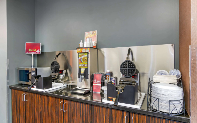 Best Western Plus Olathe Hotel