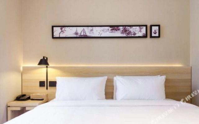 Rest Hotel(Shengyuan Street store in Xushui, Baoding)