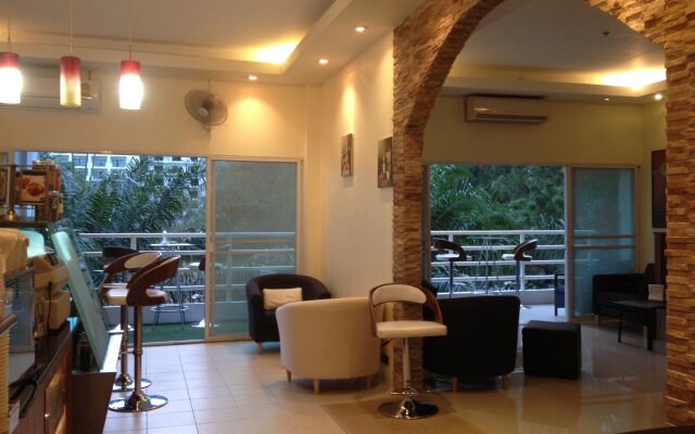 View Talay 6 Pattaya Beach Condominium