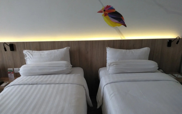 The Zuri Palembang
