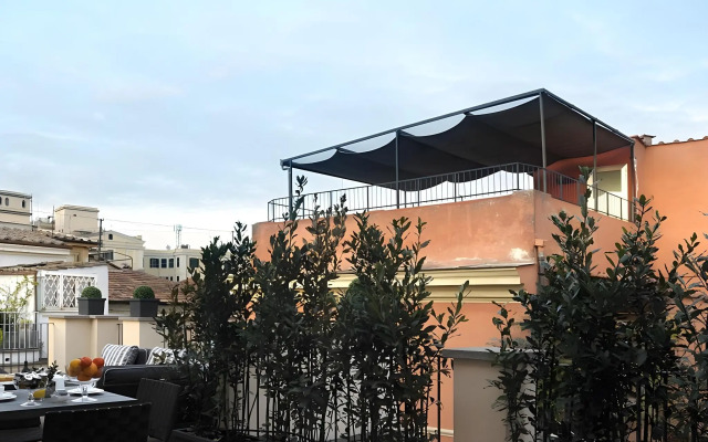 Trevi Palace Luxury Inn