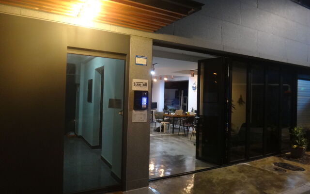 Sunny Hill Hostel Hongdae