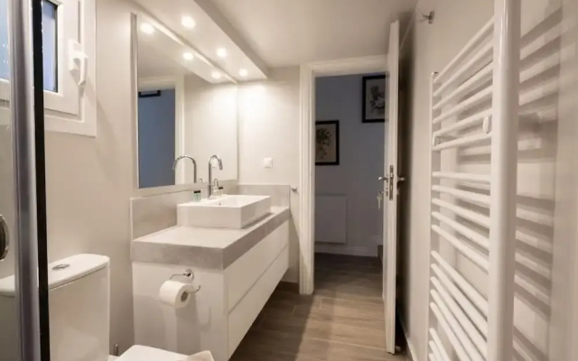 Plaka s Privileged Accommodation