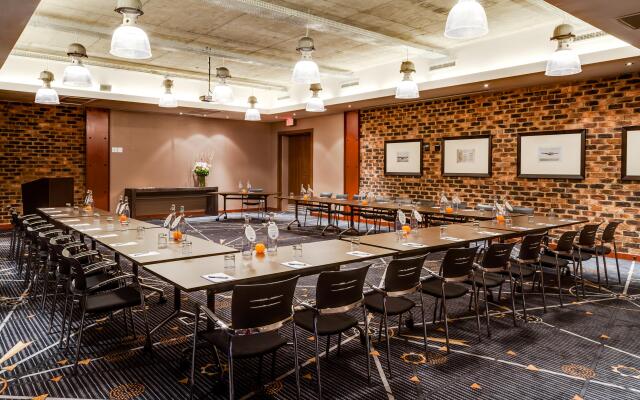 Protea Hotel by Marriott O.R. Tambo Airport