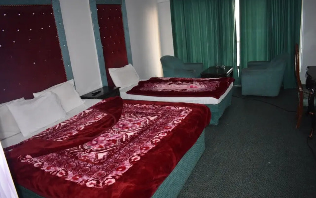 Grand Heights Hotel